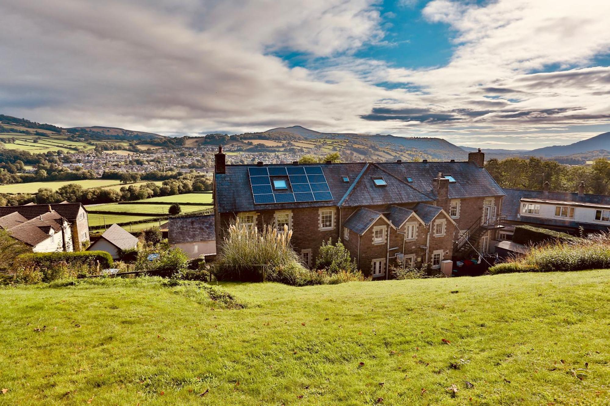 فيلا Ty Croeso House Llangattock المظهر الخارجي الصورة